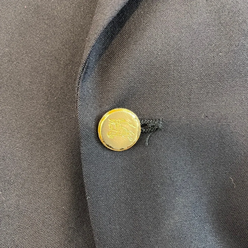 Burberrys Navy Blue‎ Blazer Mens Gold Button Classic Fit Suit Jacket